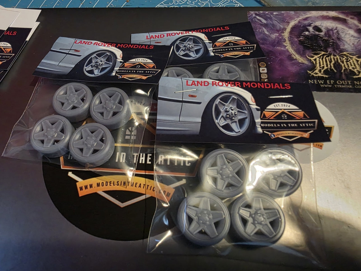 Land Rover Mondials