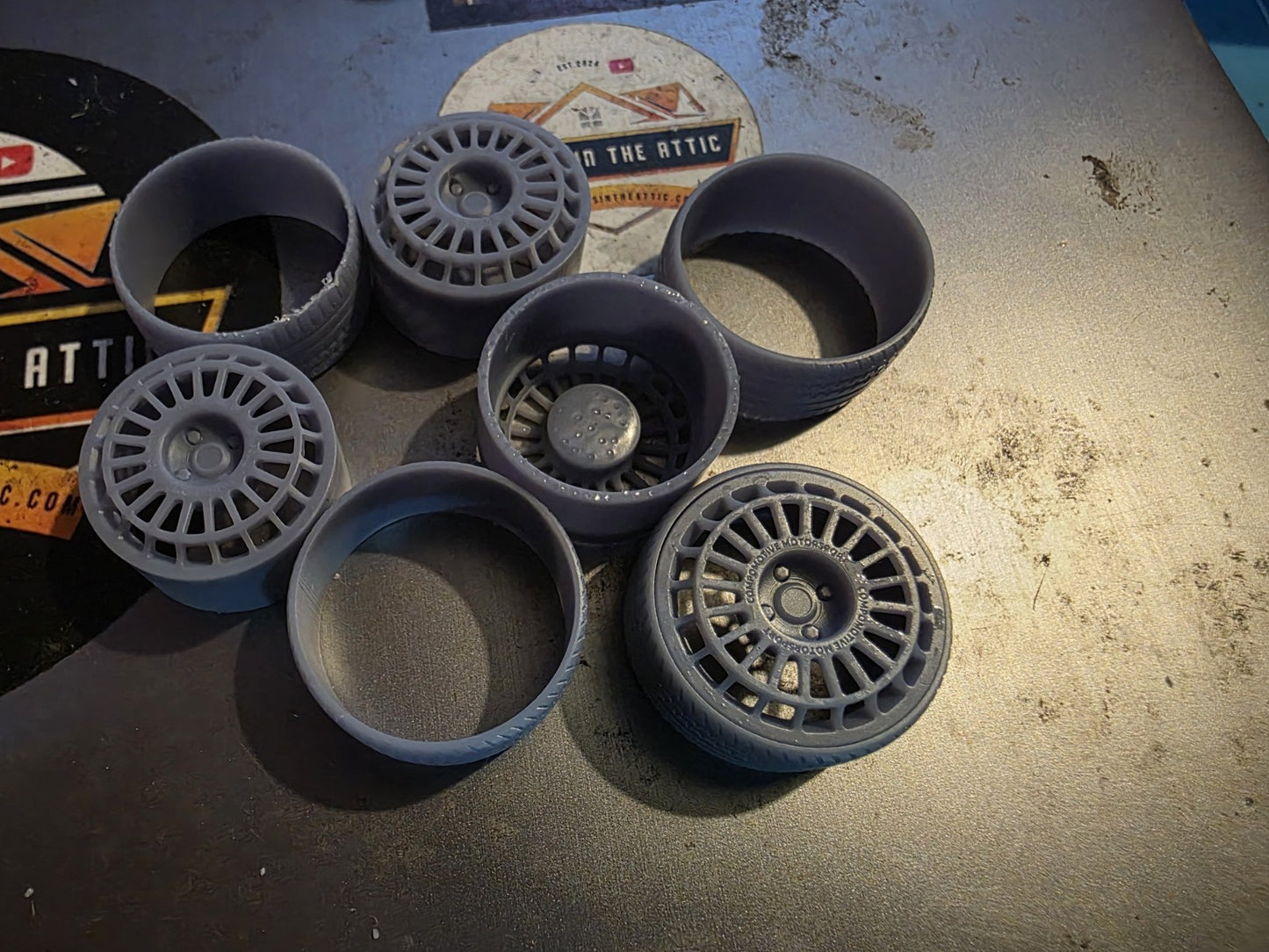 Compomotive TH2 with Low profile Tyres