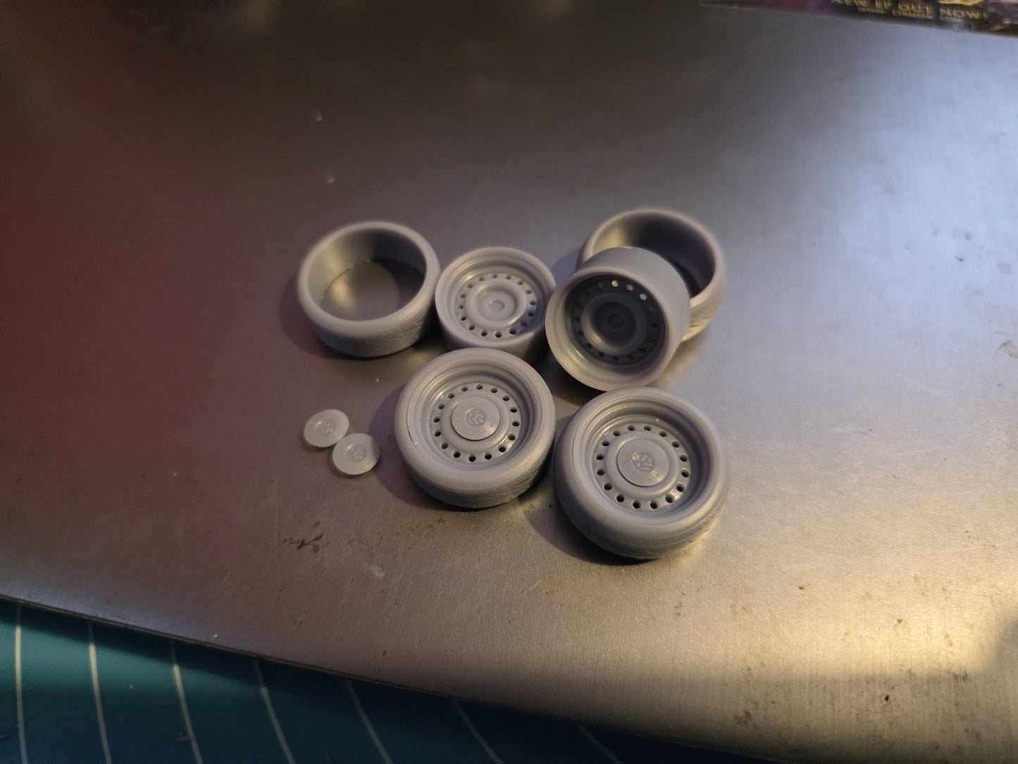 VW Banded Steels with Centre Caps