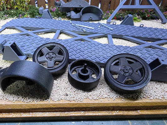 1/24 Scale Functioning Lowered Transporter Trailer Kit CADES