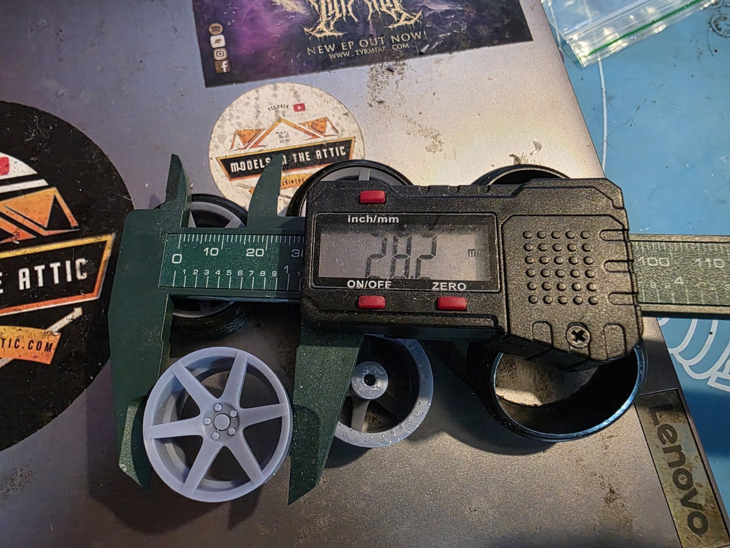 Emotion R Concaved & Stretched Rubber Tyres