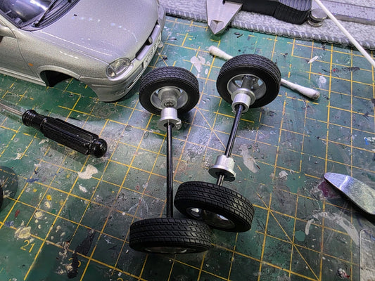 Vauxhall Corsa GSi Wheels with AXLES MCG Diecast 1.18