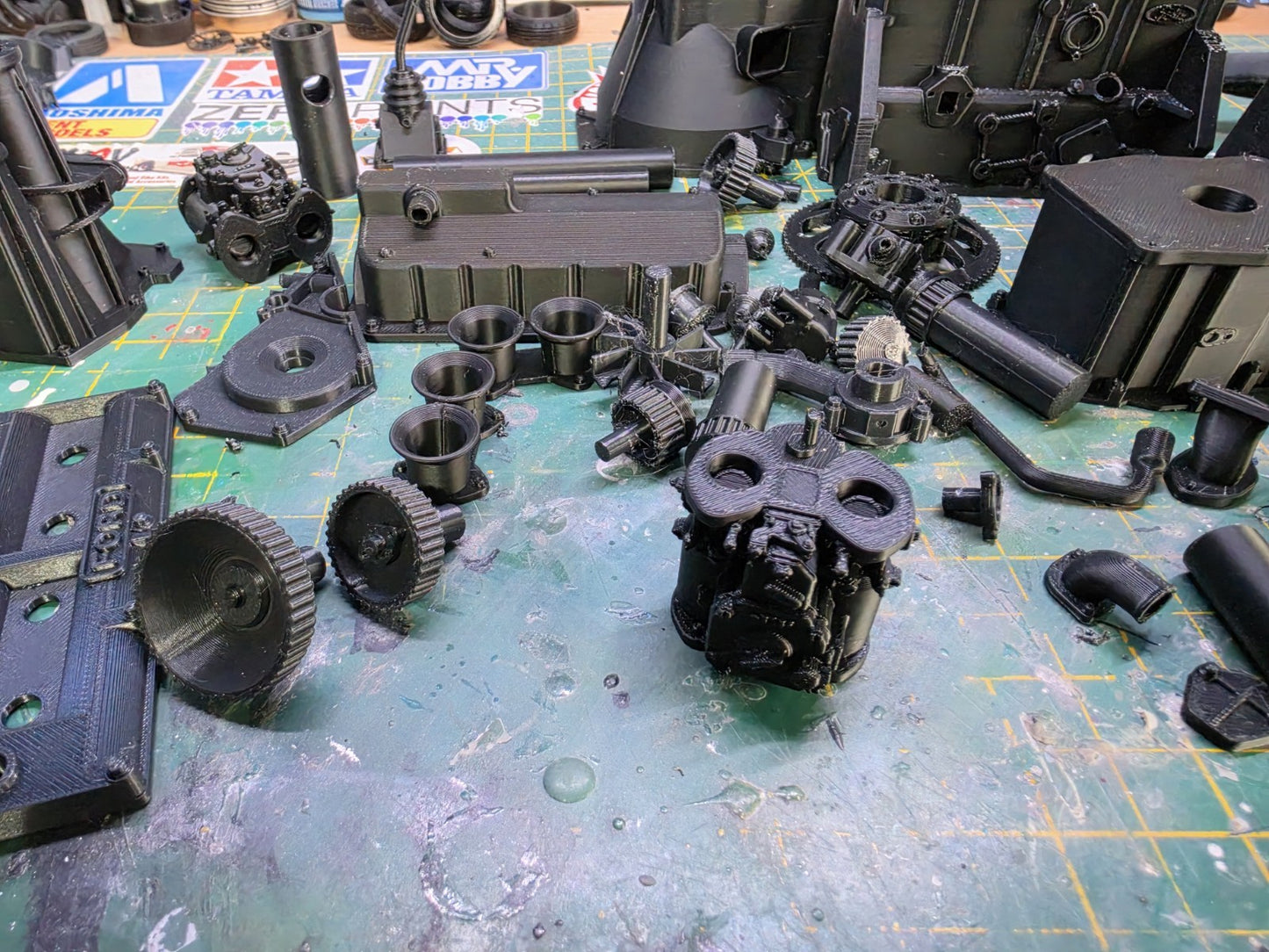1/4 Scale 3D PRINTED FORD BDA Engine And Gearbox For DESK DISPLAY Or GIFT KIT