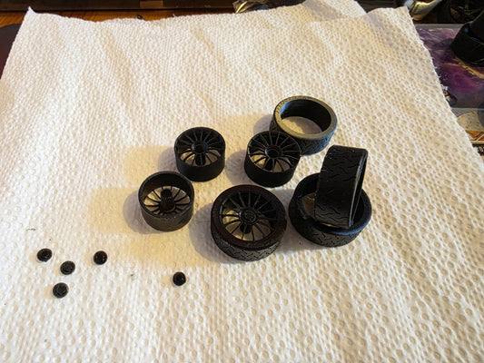1/24 scale OZ SUPERTURISMO with TRACK Tyres