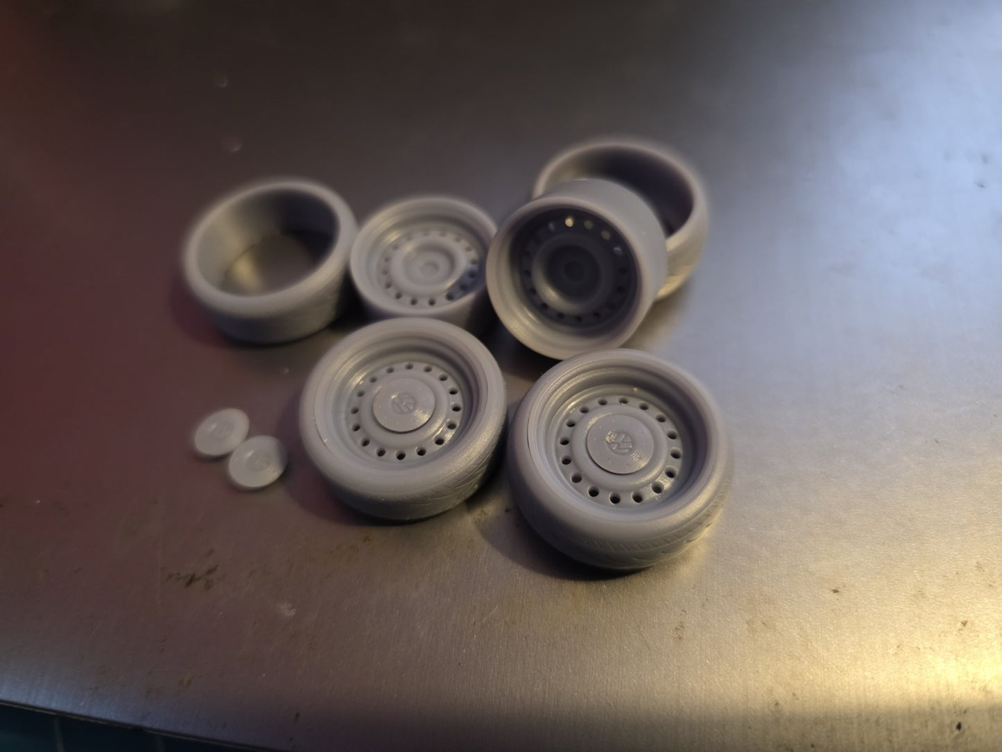 VW Banded Steels with Centre Caps