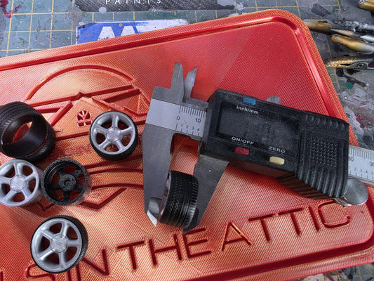 1/24 scale Ford Cosworth with Ultra low Tyres 3D Printed Pre-painted silver