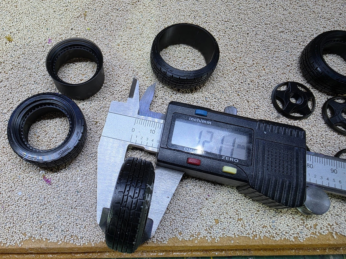 1/18 scale 18" BBS RF with PIRELLI Stretched Tyres