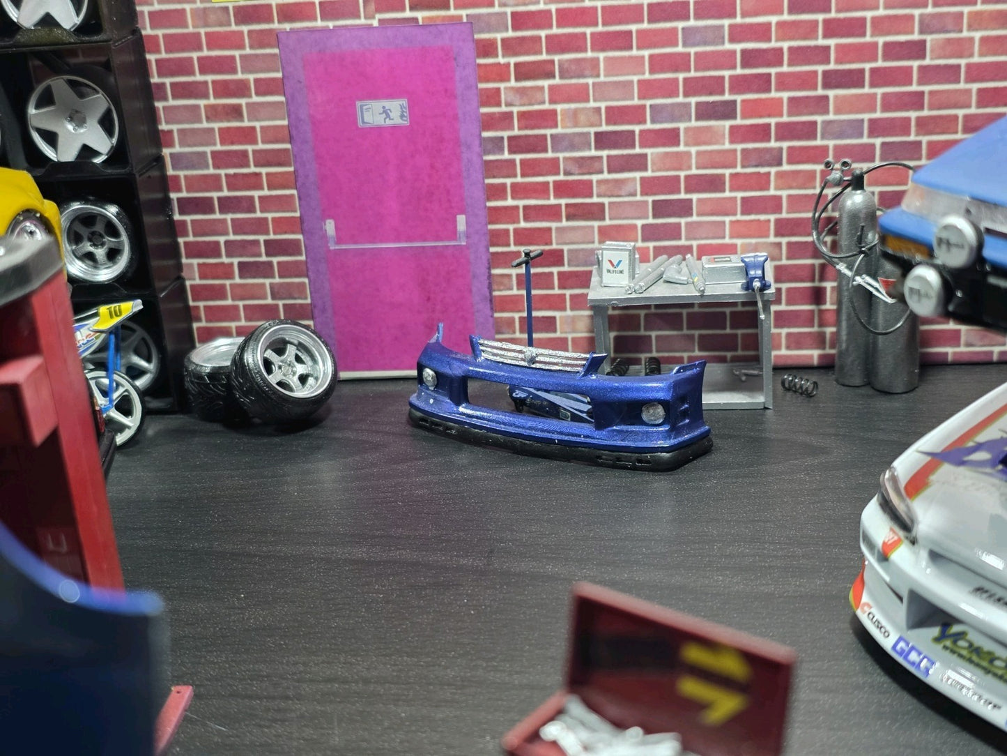 1/18 scale Renault Espace And LAGUNA SPLITTER
