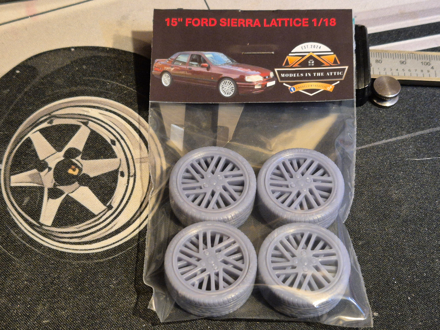 1.18 Ford Sierra Lattice with Goodyear tyres