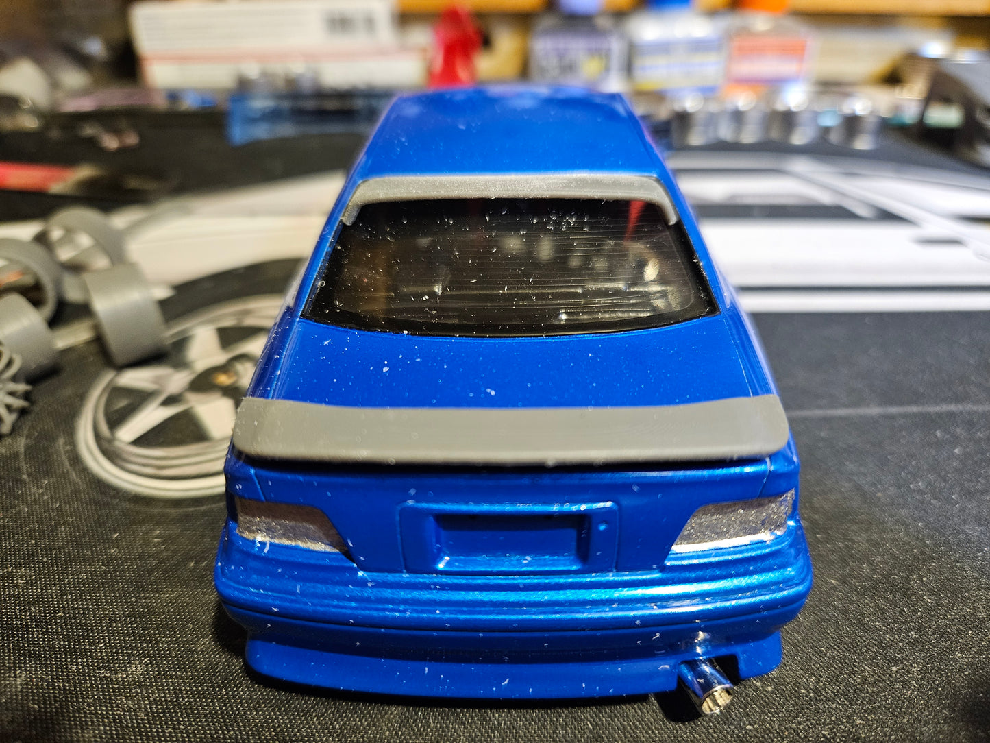 Aoshima Toyota Chaser JZX100 rear spoilers 1.24 scale