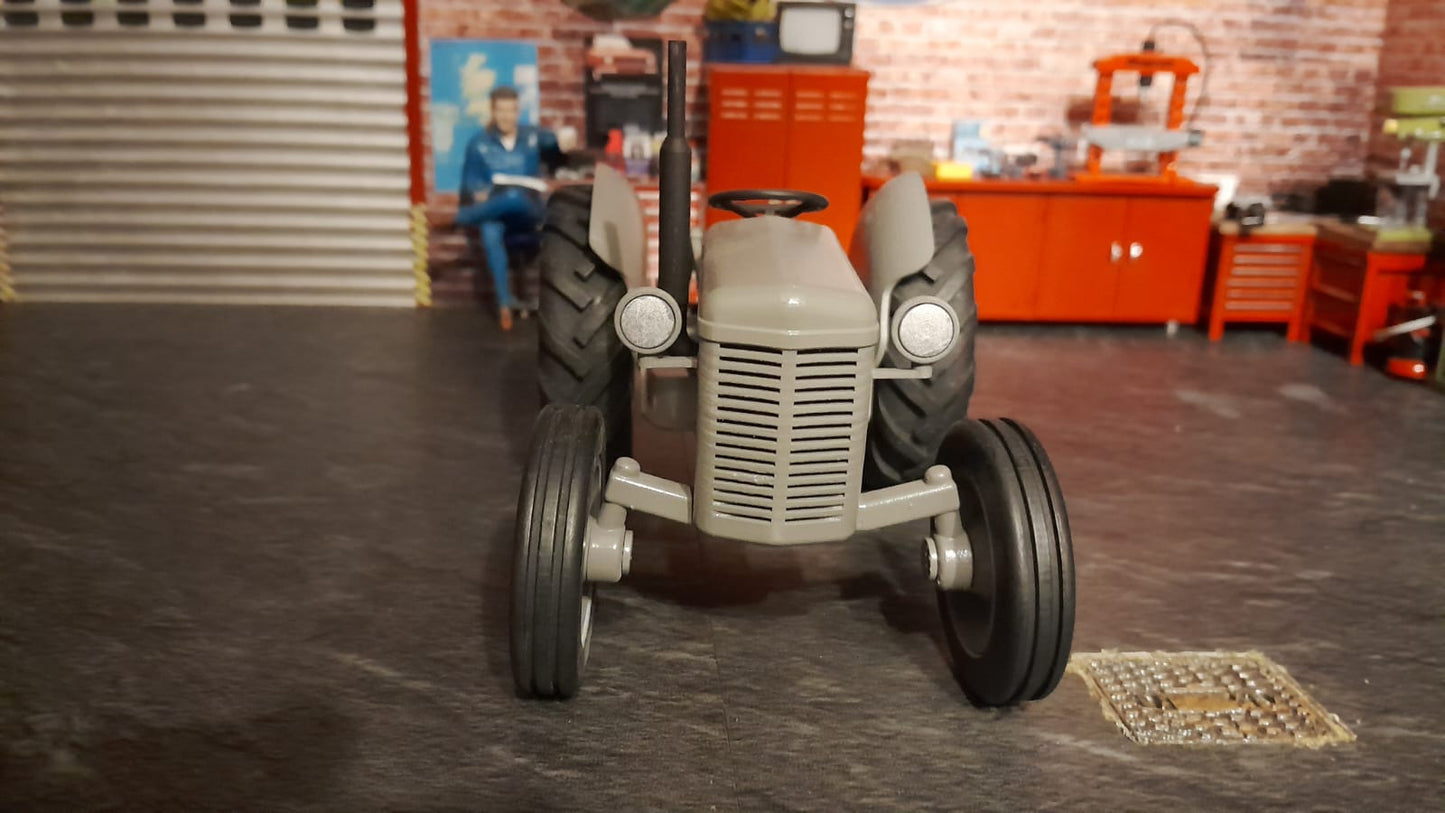Massey Ferguson TE20 Model Kit