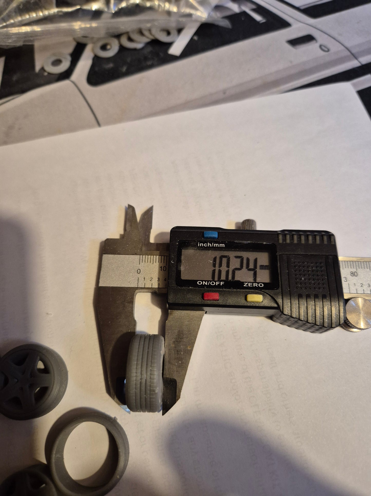 1.24 Bentley continental with stretched tyres