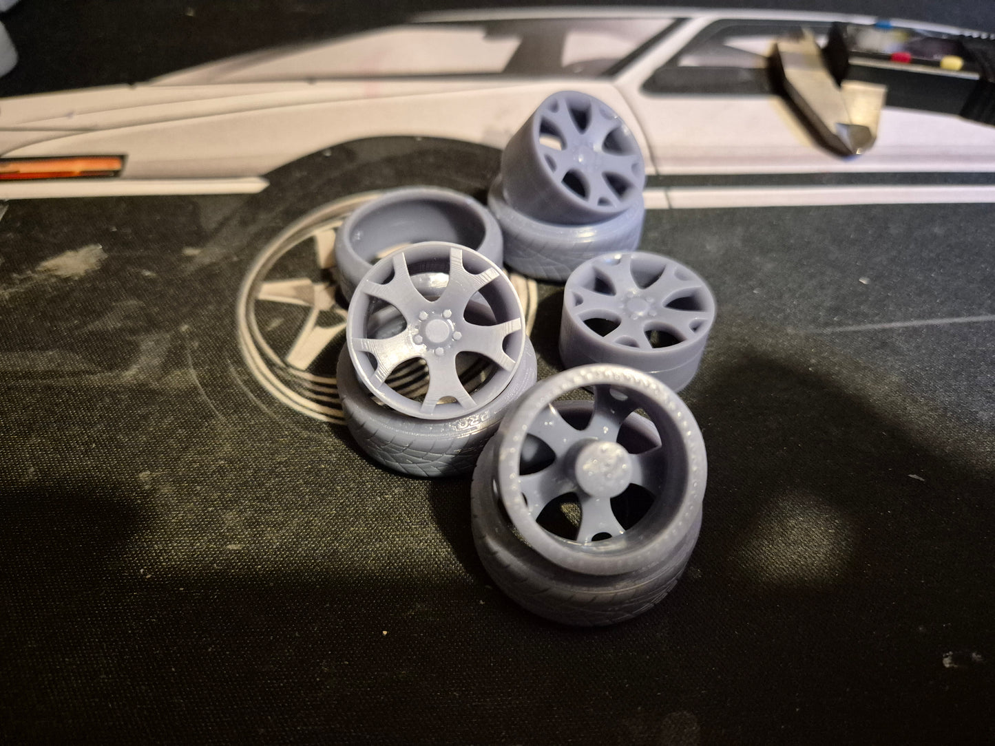 1.18 BMW Tigerclaw with Stretched Toyo Tires