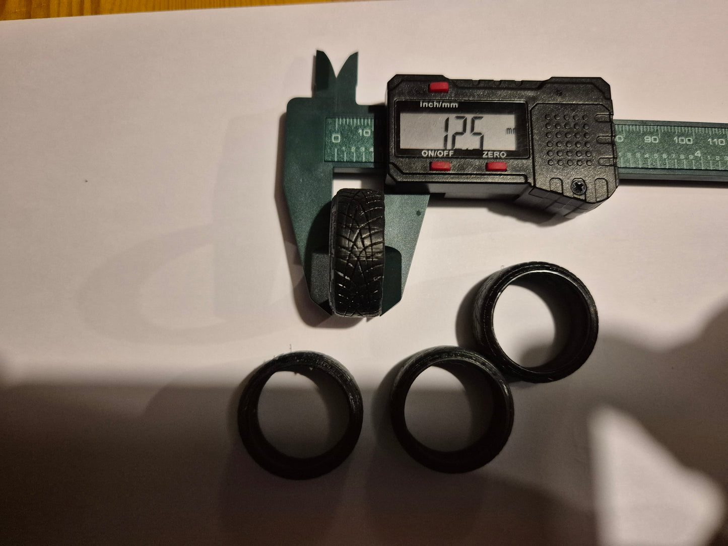 1/18 Toyo Stretched Rubber tyres for 18" to 20"