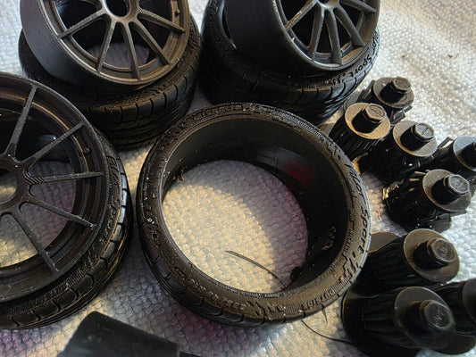 1/18 44mm Rotiform DTM with Michelin tyres