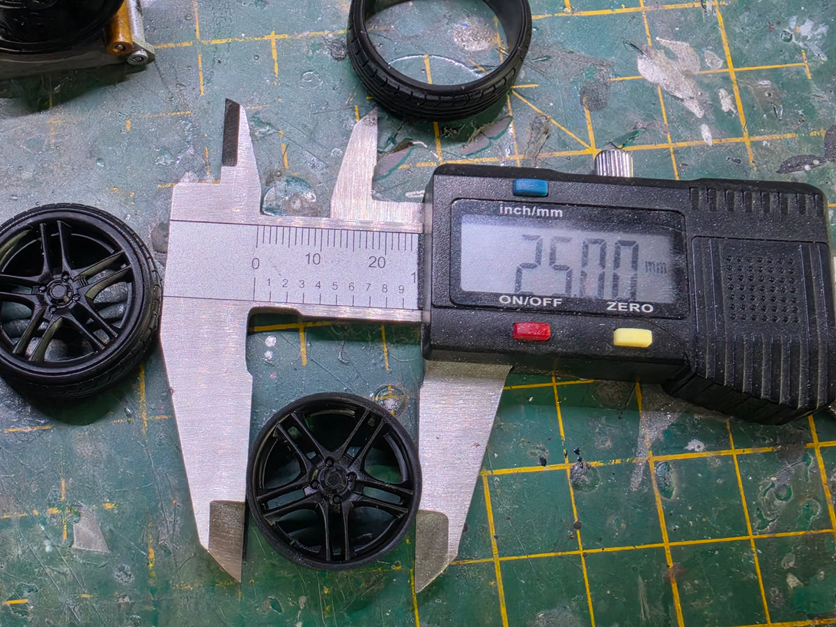 1/18 Scale Dare SMT 3d Printed Wheels & Tyres