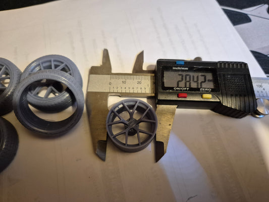 1.18 BBS FL with Resin tyres