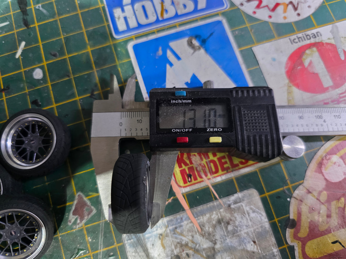 1/18 BBS RS2 Gloss Grey