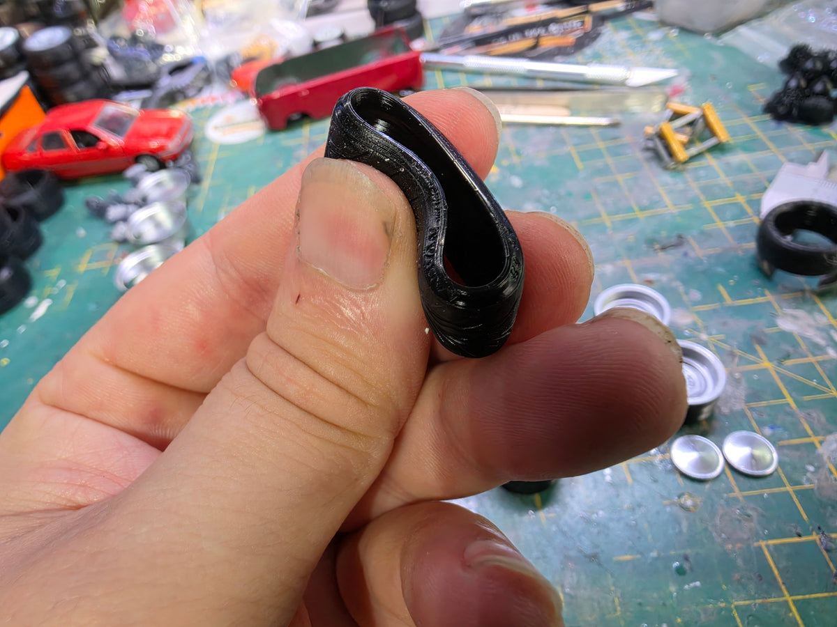 1/18 Lotus Cortina with Rubber Tyres Pre-painted