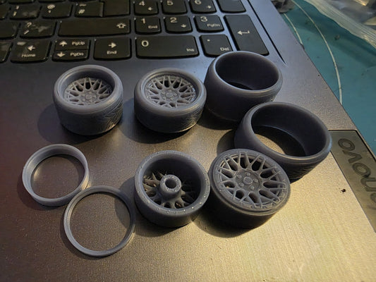 1/24 scale Rotiform LVS M staggered