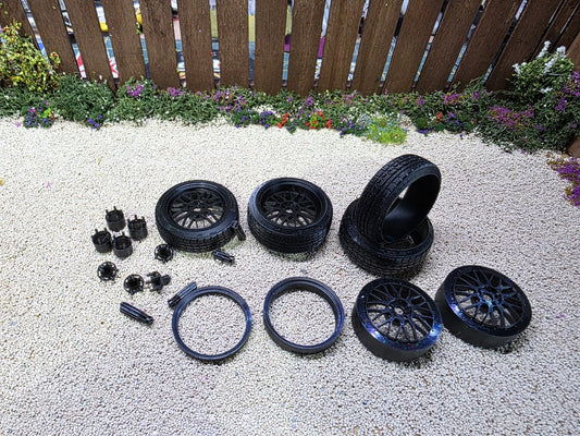 1/18 scale 18" BBS LM with PIRELLI Stretched Tyres