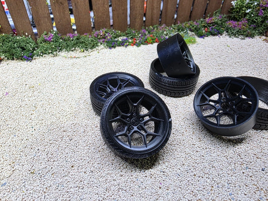 1/18 scale Rohana RFG35