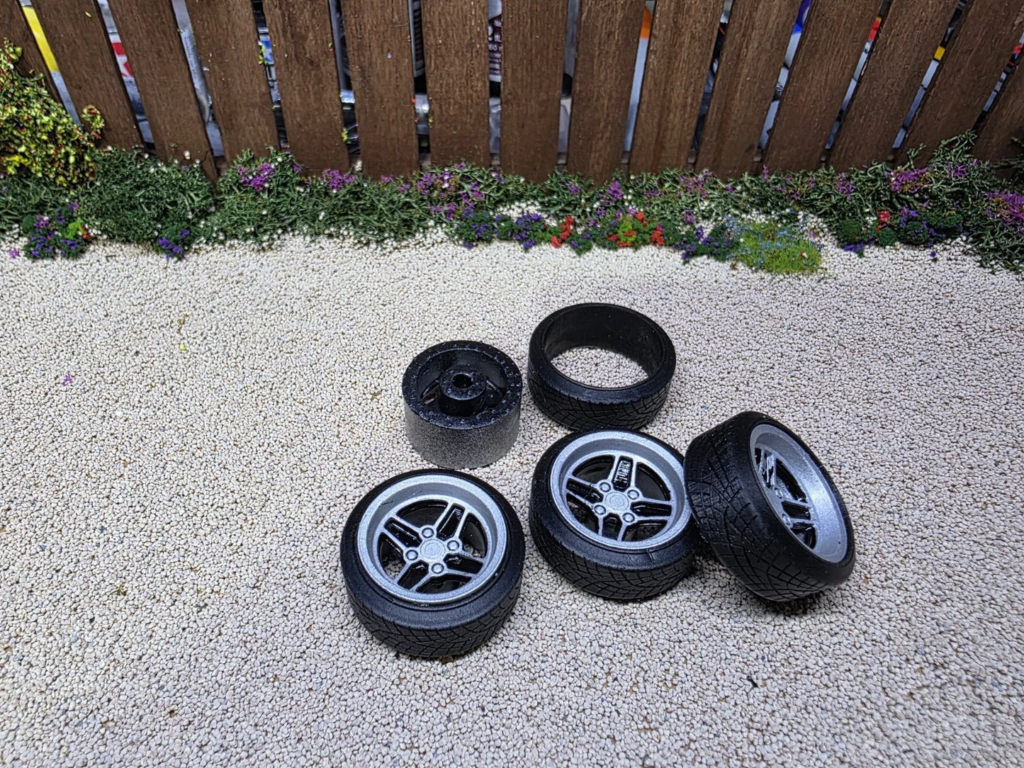 1/18 Ford RS 4 Spoke Concaved Painted Set