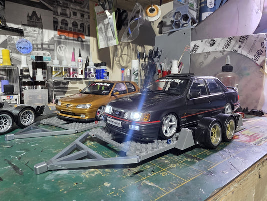 1/18 Functioning lowered trailer