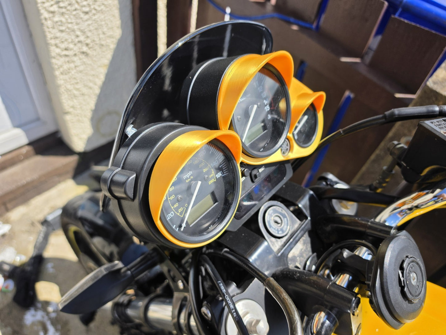 Yamaha Fazer FZS Full Dashboard Sunshade In Many Colours
