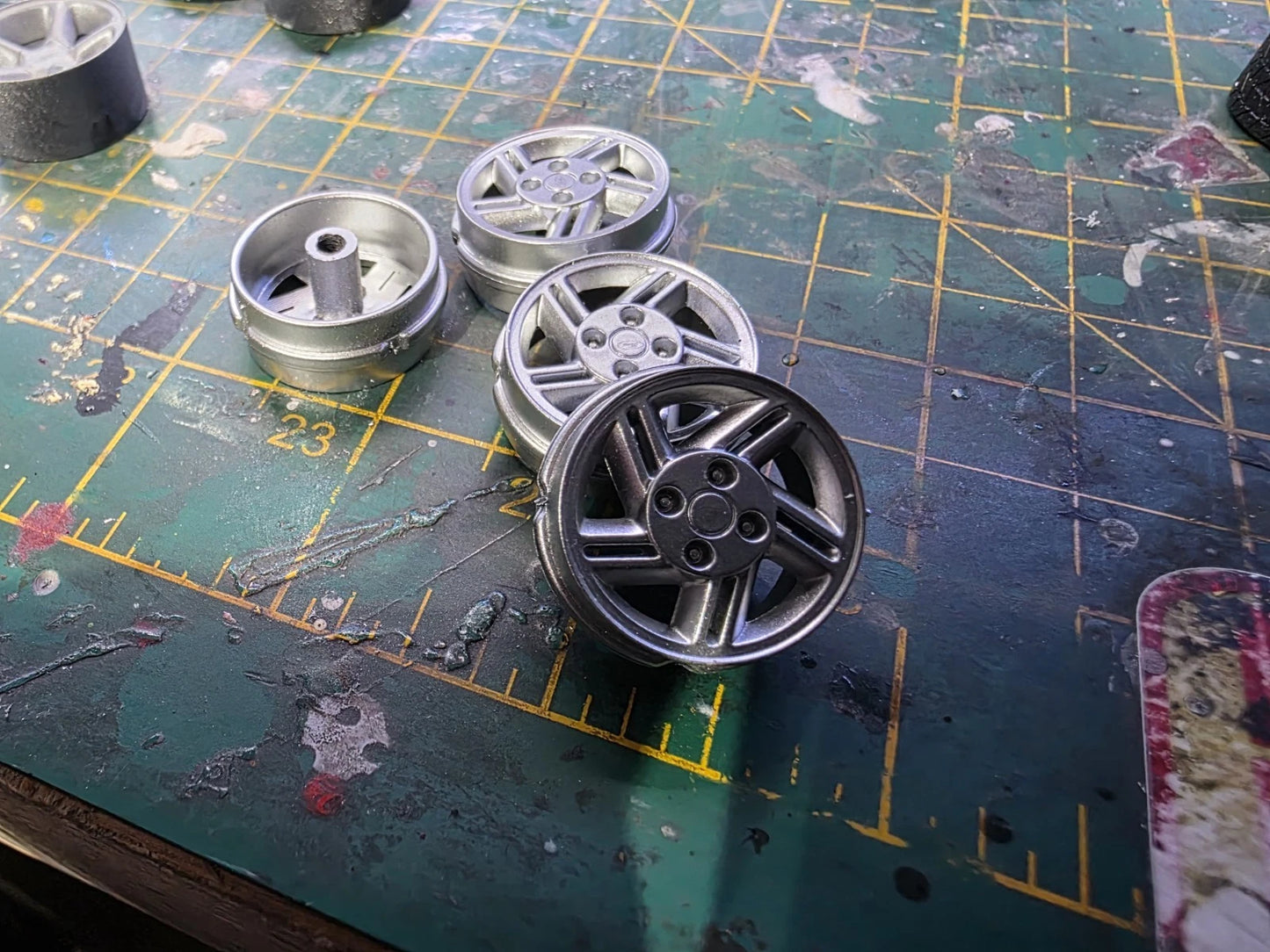 Ford Escort Wheels from OTTO MODELS Ford Escort MK4 Diecast 1.18