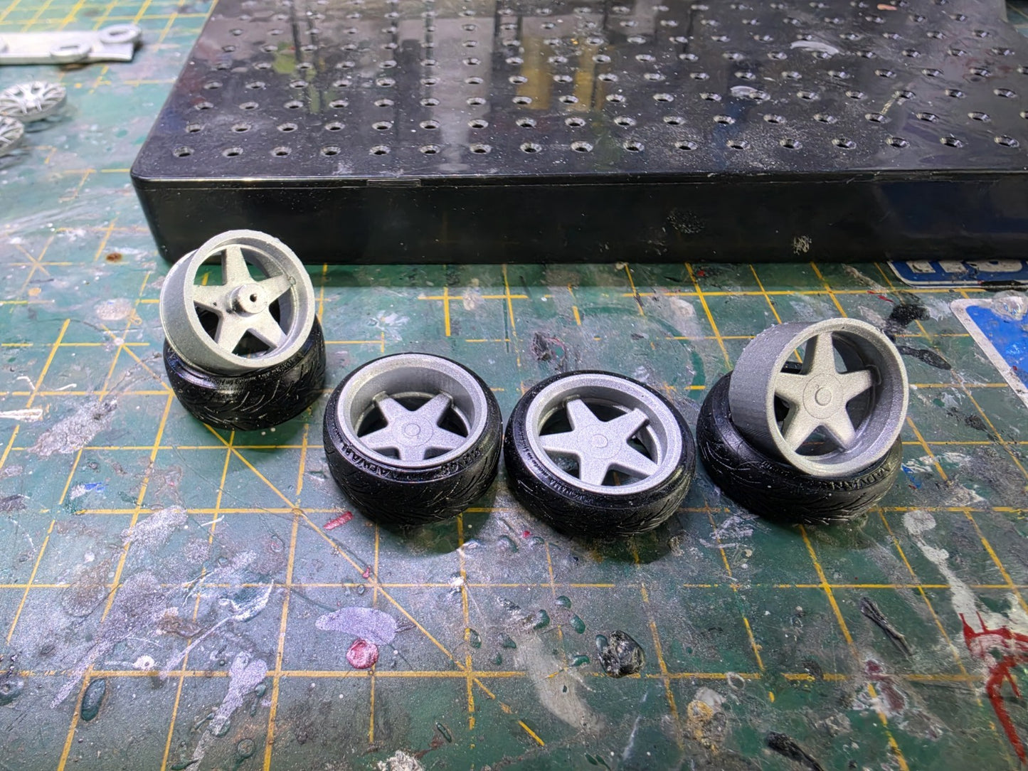 1/24 Scale BROCK B1 3d Printed Wheels & RUBBER Tyres