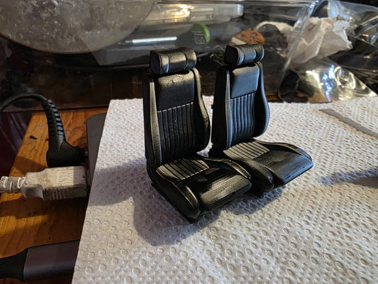 1/18 Rolltop Reacaro style seats PAIR