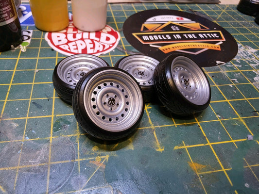 VW Banded Steels Staggered