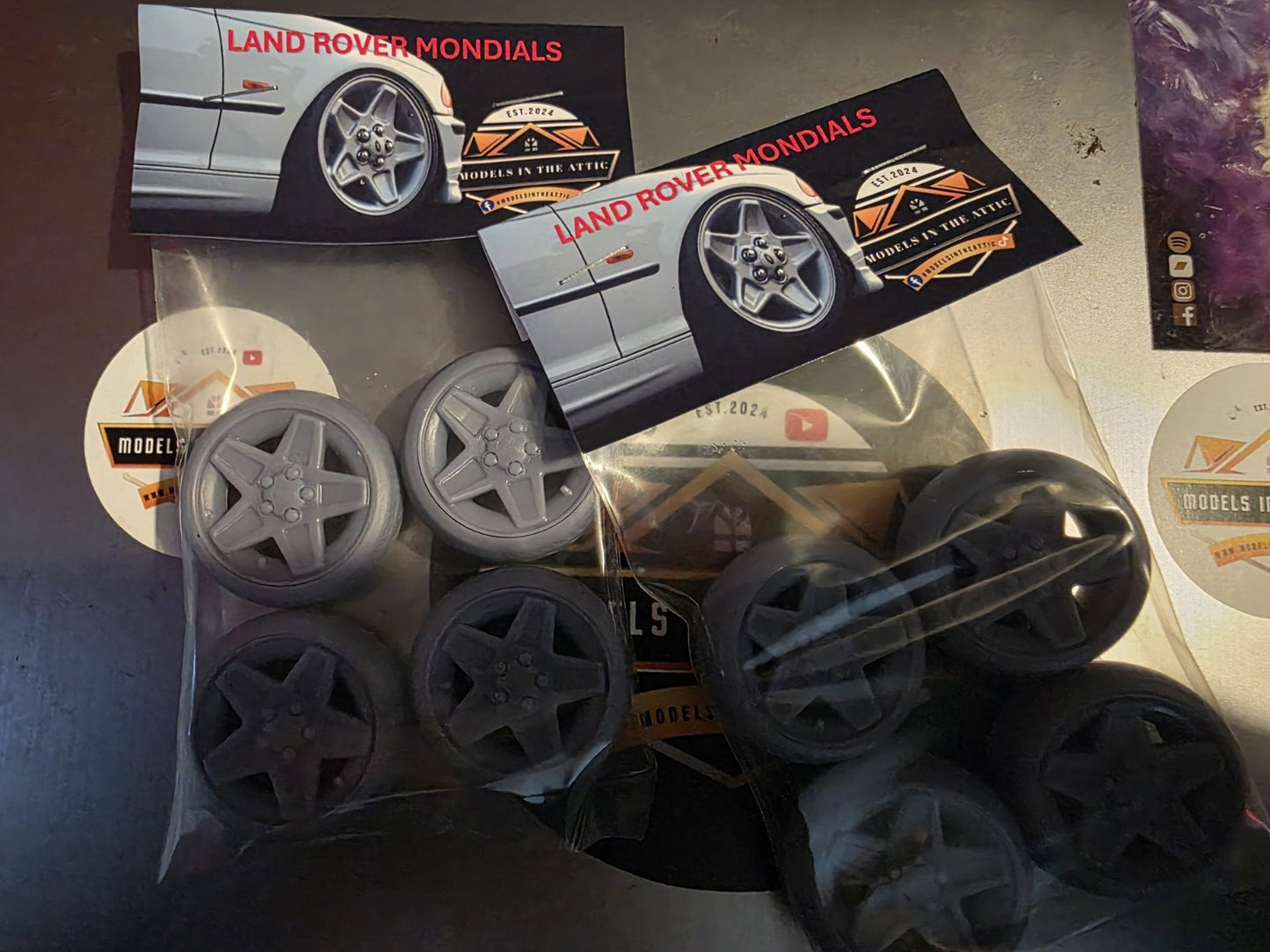 Land Rover Mondials