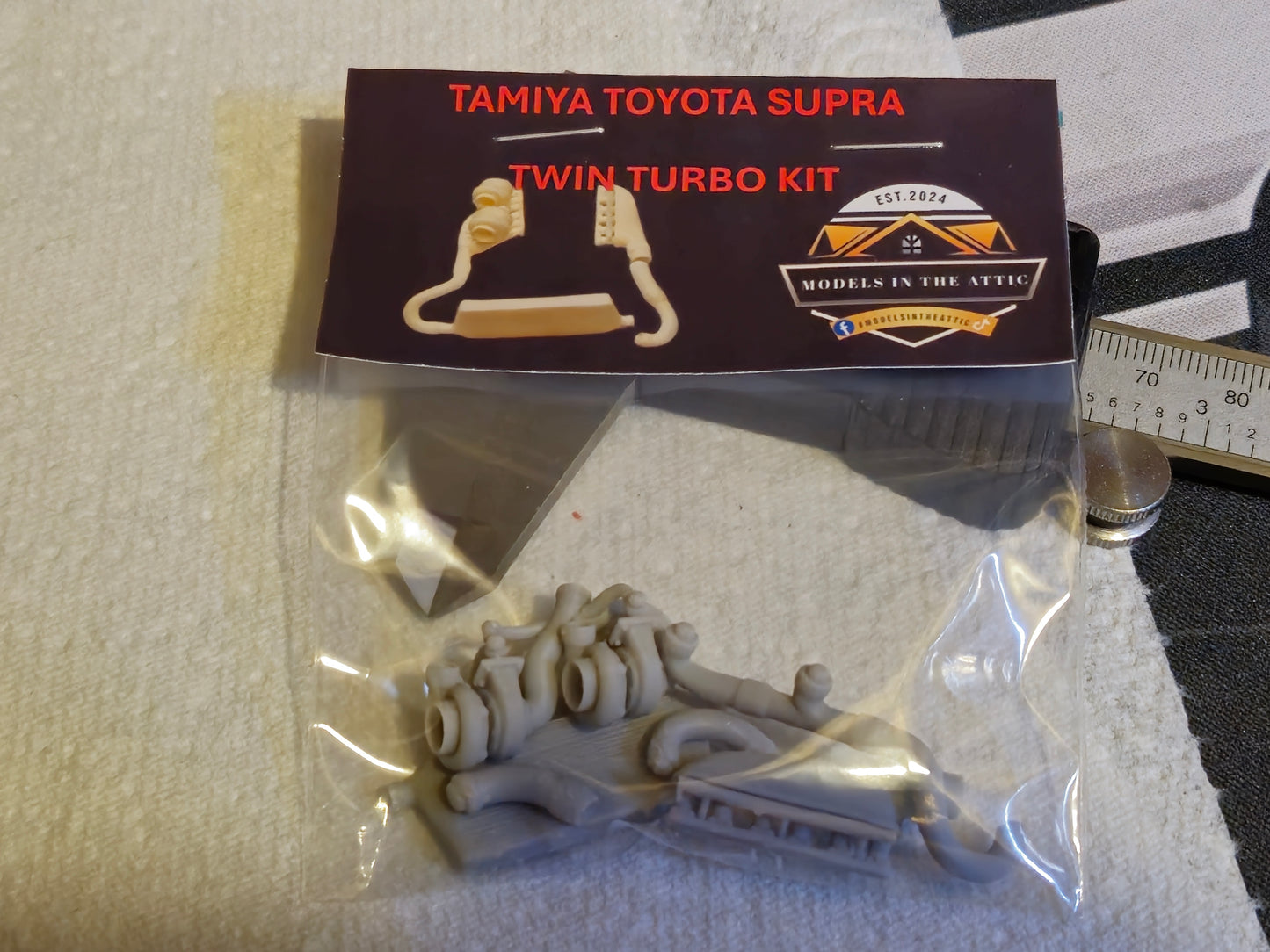 Turbo-Bausatz TAMIYA SUPRA im Maßstab 1/24