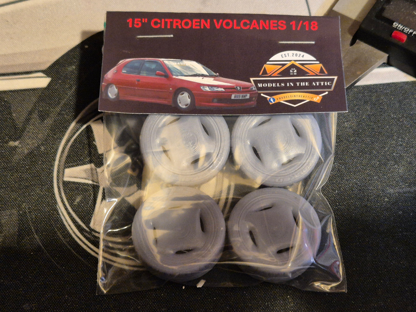 15" Citroen Volcanes 1/18 OTTO 306 Model