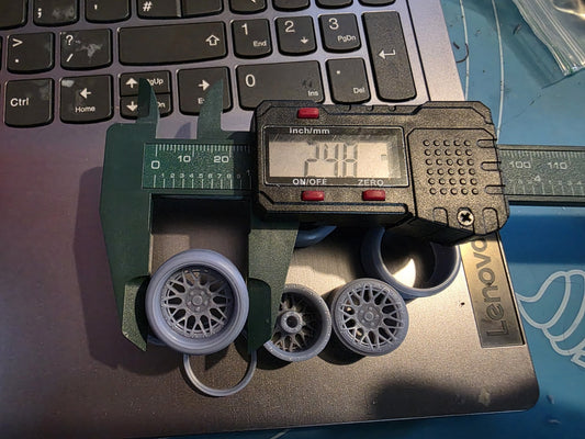 1/24 scale Rotiform LVS M staggered