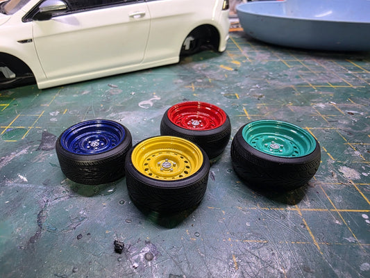 1/18 scale Banded Steels Tyres PRE-PAINTED Harlequin colours