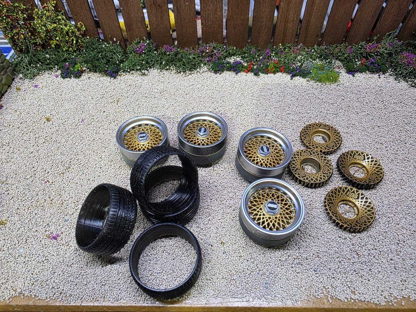 1/18 scale BBS E50 with RUBBER Tyres painted Set