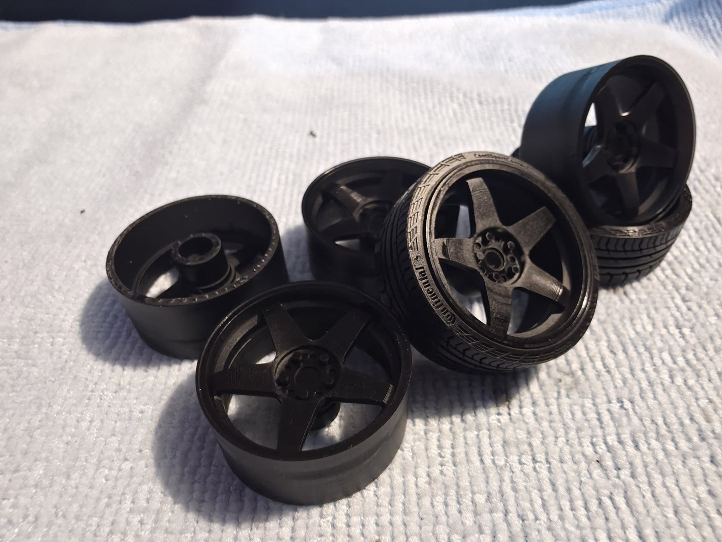 1.18 Rota GTR WHEELS with LOW PROFILE Continental Tyres