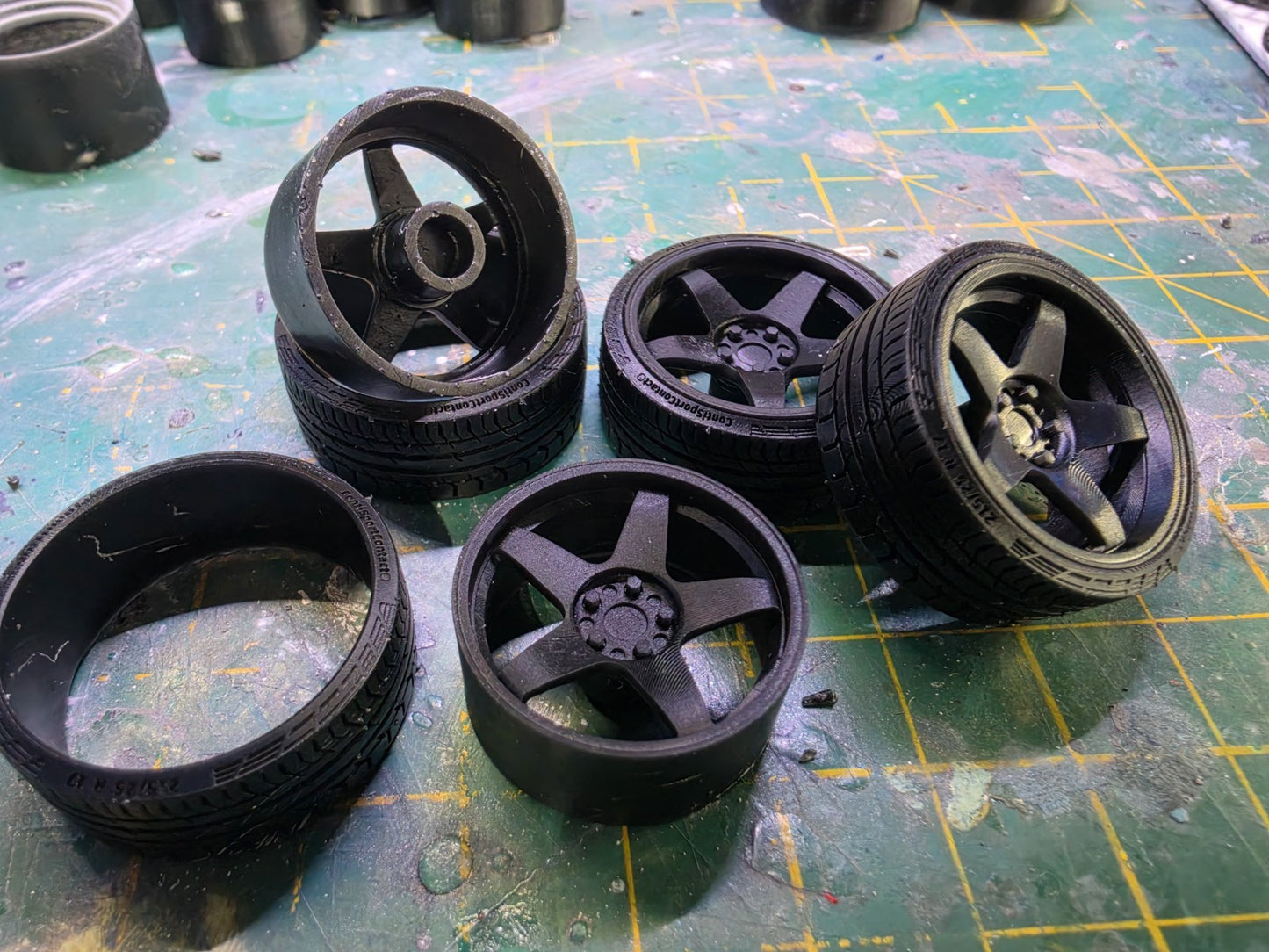 1.18 33mm Rota GTR WHEELS with LOW PROFILE Continental Tyres