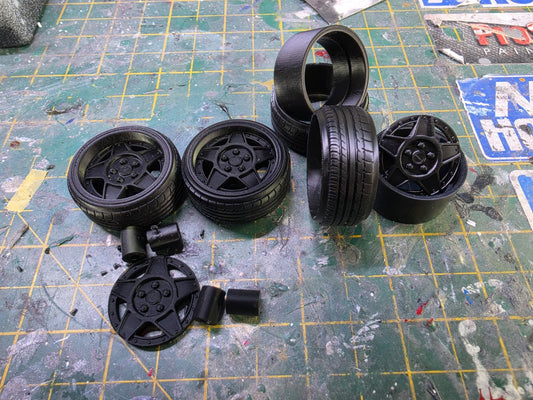1/18 Scale SIMMONS B45 3d Printed Wheels & RESIN Tyres