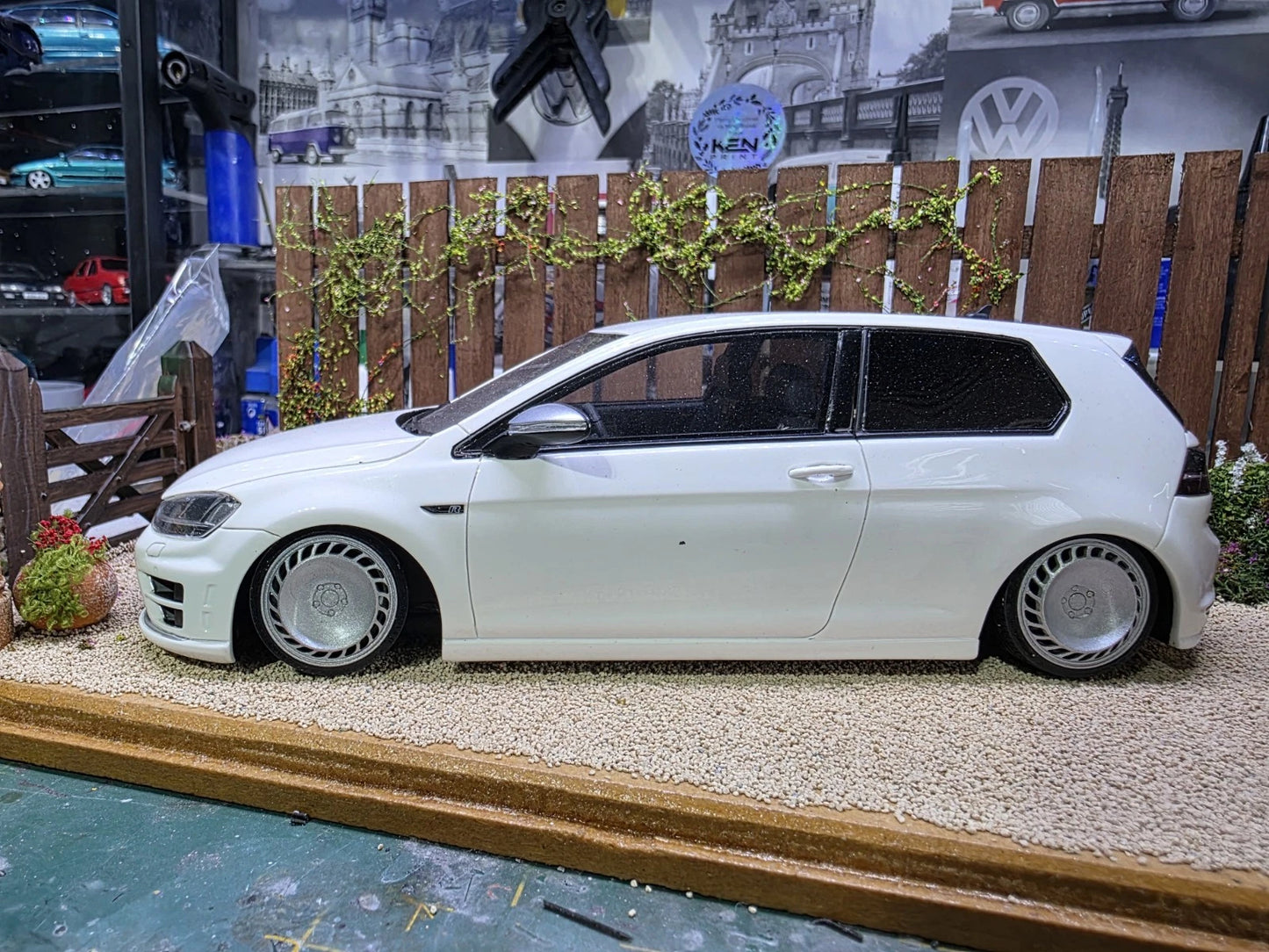 1/18 Messer Turbo Fans CONTINENTAL TYRES