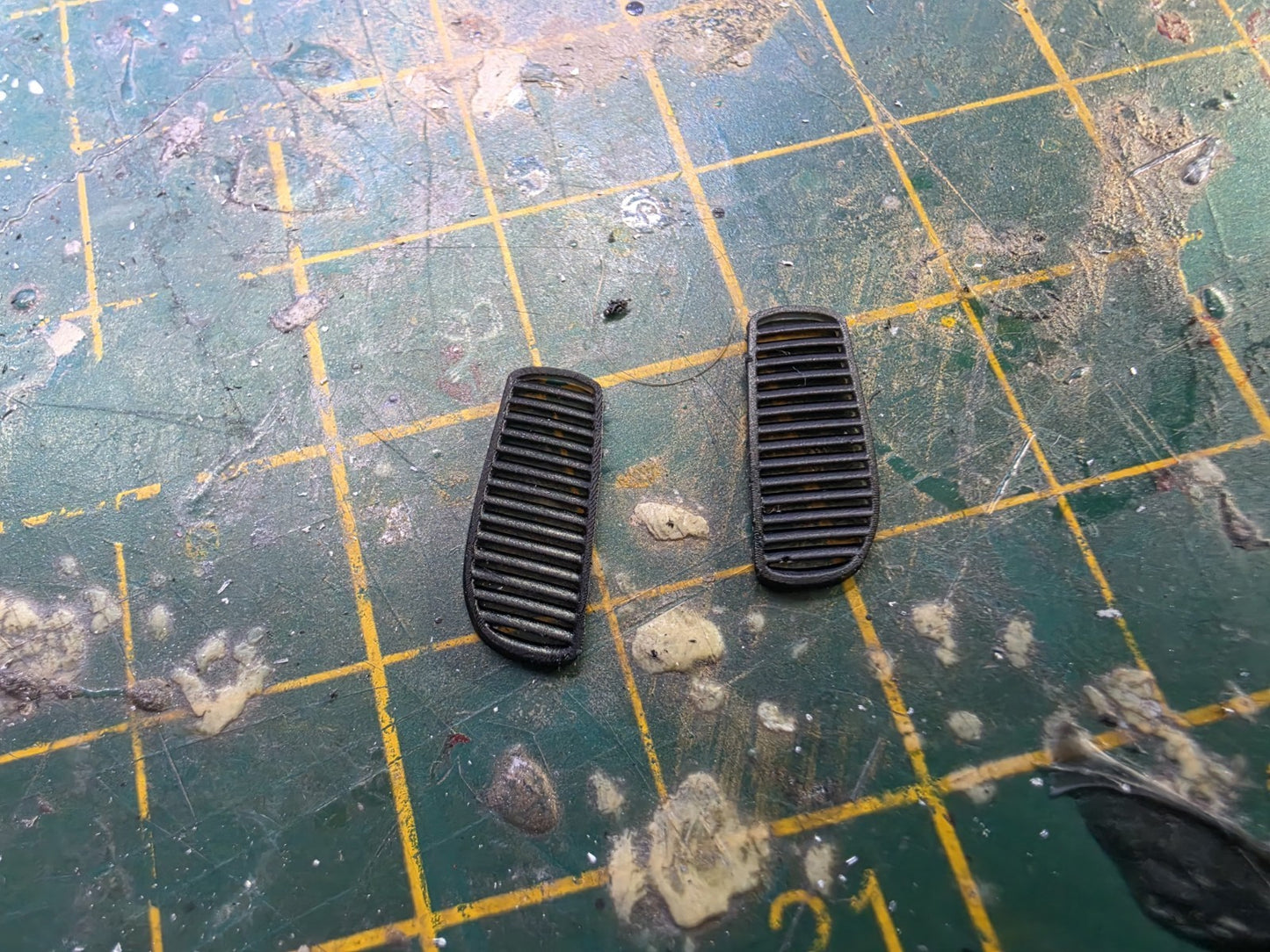 1/18 Scale Sierra Cosworth Bonnet Vents 3d Printed Resin