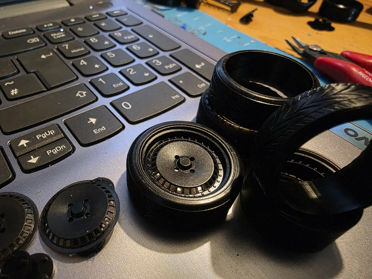 1/18 scale Schmidt TH Line & RUBBER Tyres