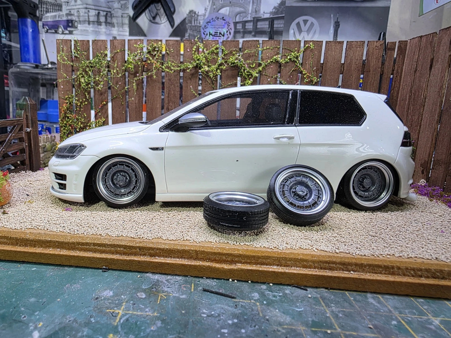 1/18 Mercedes Barock GUN METAL Set