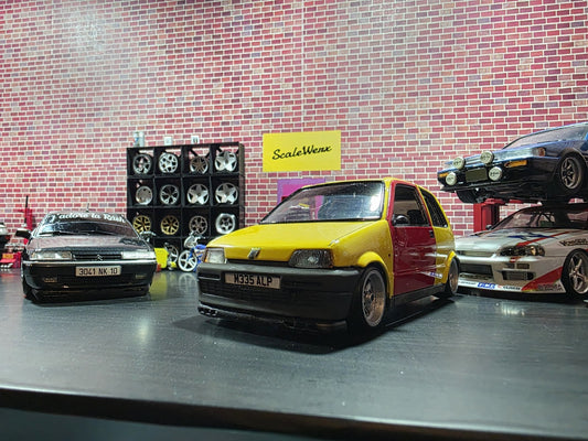 1/24 scale Renault Espace And LAGUNA SPLITTER
