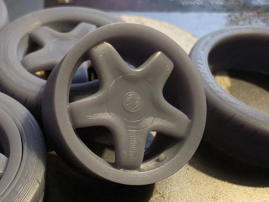 Alessio Speedlines with Vauxhall Badge