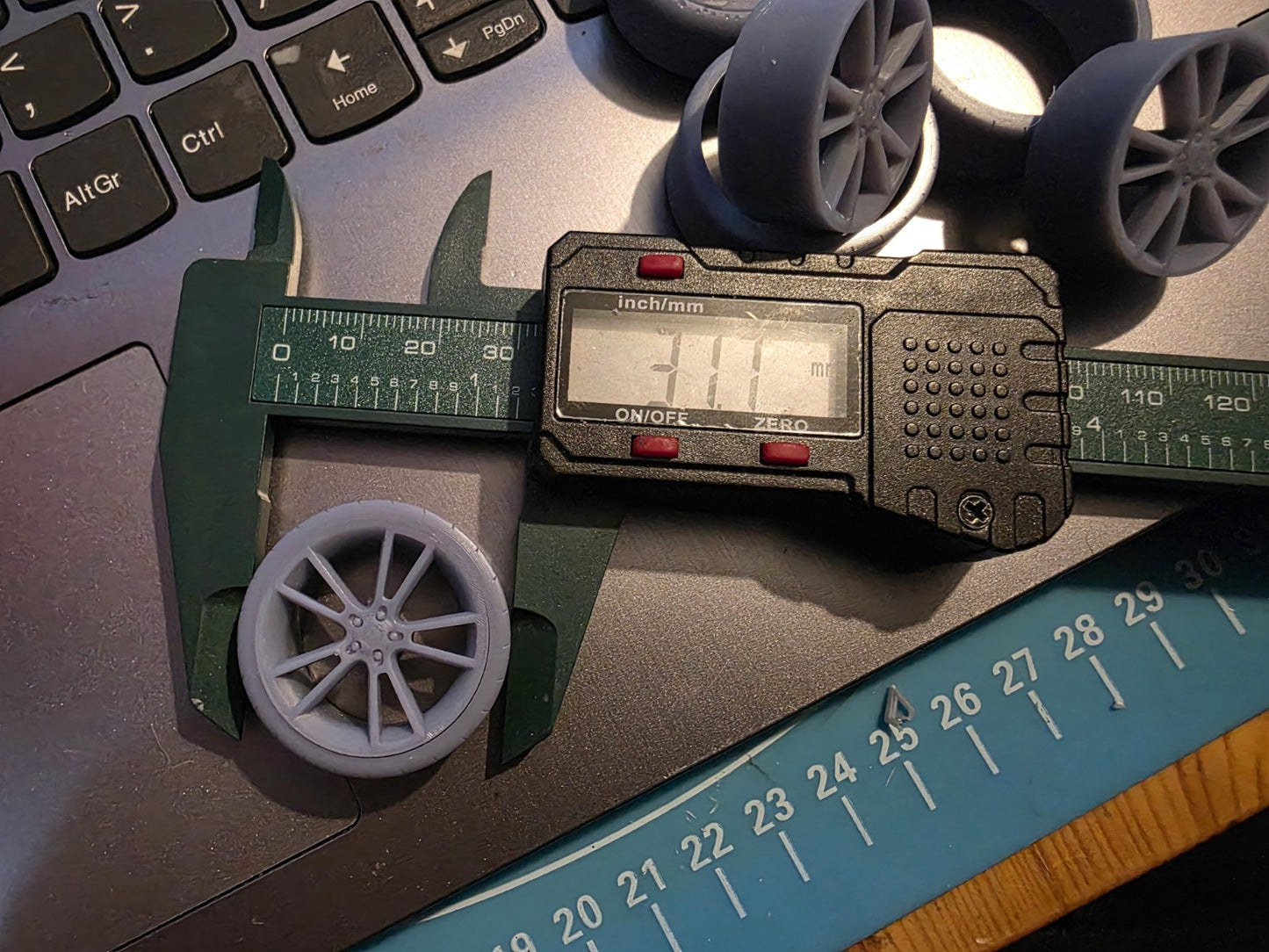 1/18 scale Astra VXR