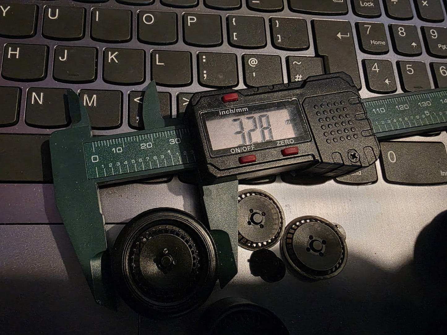 1/18 scale Schmidt TH Line & RUBBER Tyres